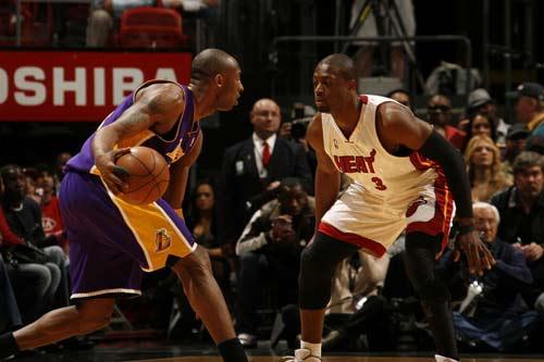 CBA杯战报：洛夫顿19分，上海101-78大胜香港金牛（CBA杯赛快讯：洛夫顿砍下19分，上海101比78轻取香港金牛）