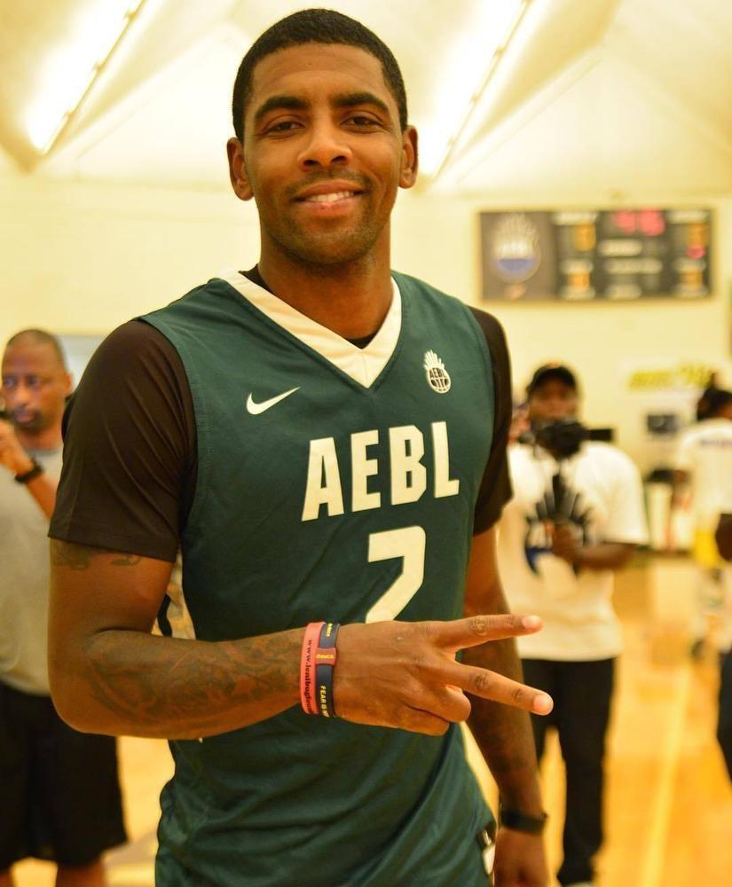 詹姆斯：末节我们给了太阳追分机会 因为让他们频繁站上罚球线（詹姆斯：末节犯规过多，太阳靠罚球迫近比分）