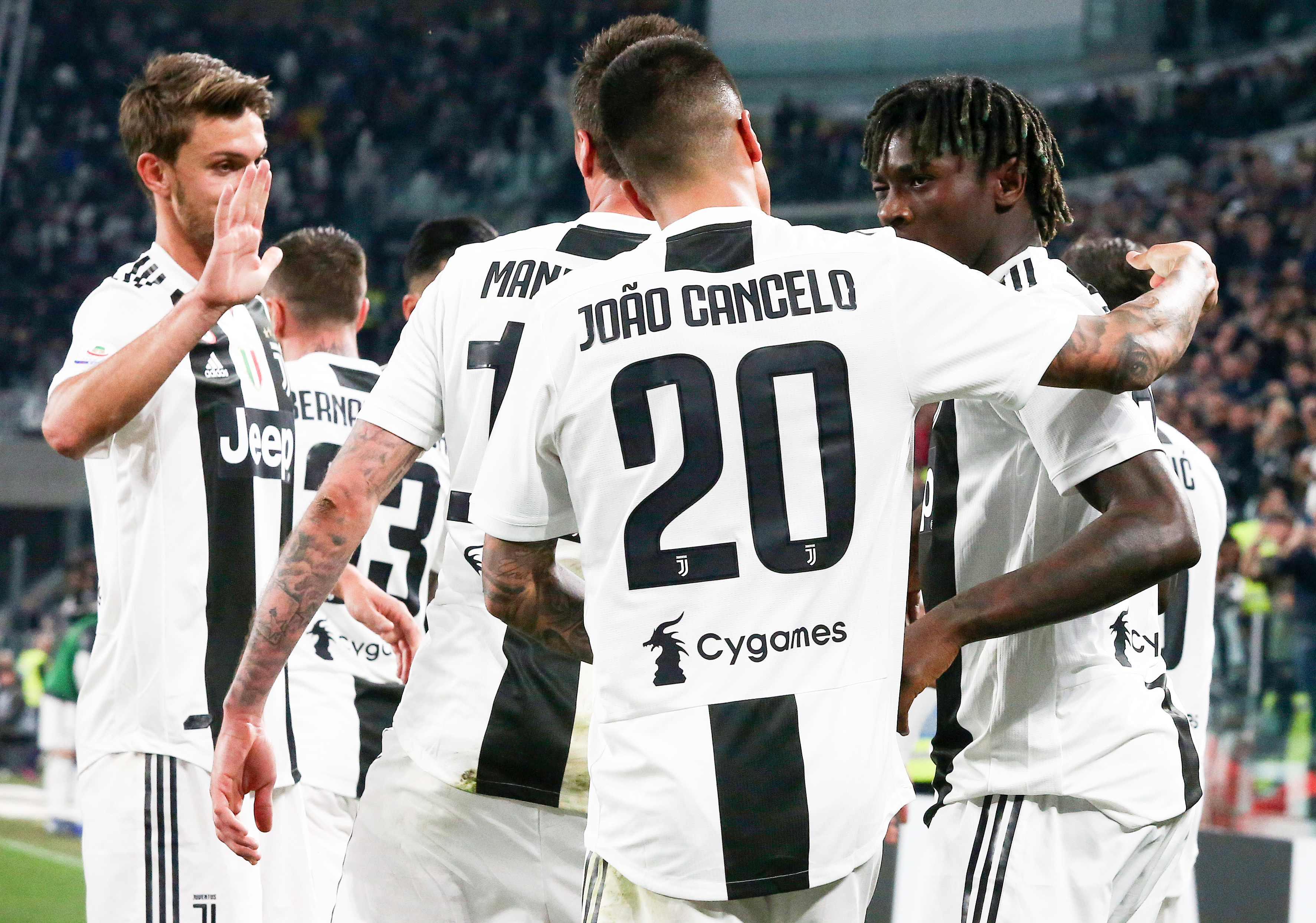 经典回顾：姆总大战哈兰德，上赛季皇马总比分6-3淘汰曼城（重温名战：姆总对决哈兰德，皇马上季两回合6比3淘汰曼城）