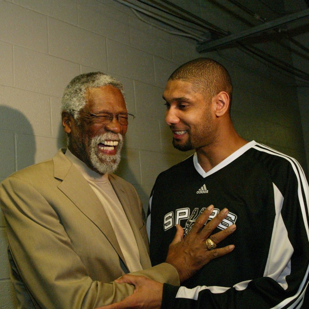 欧冠：皇马客场2-0完胜国际米兰（欧冠赛场：皇马客场2-0击败国际米兰）