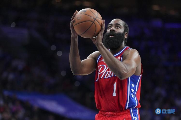 前队友弗朗西斯重伤，上田绮世：他是我的朋友，希望早日康复（上田绮世为重伤前队友弗朗西斯送上祝福：我的朋友，愿早日康复）