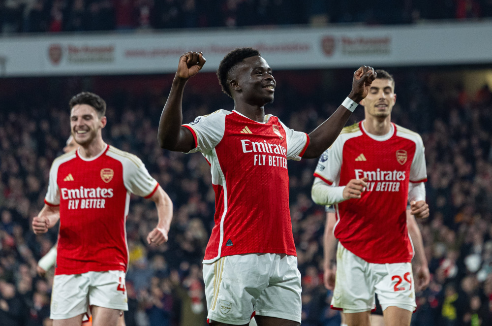 吉鲁专访：圣诞节是美妙的盛会；希望世界上不再有暴力（专访吉鲁：圣诞是美好的庆典，愿世间不再有暴力）