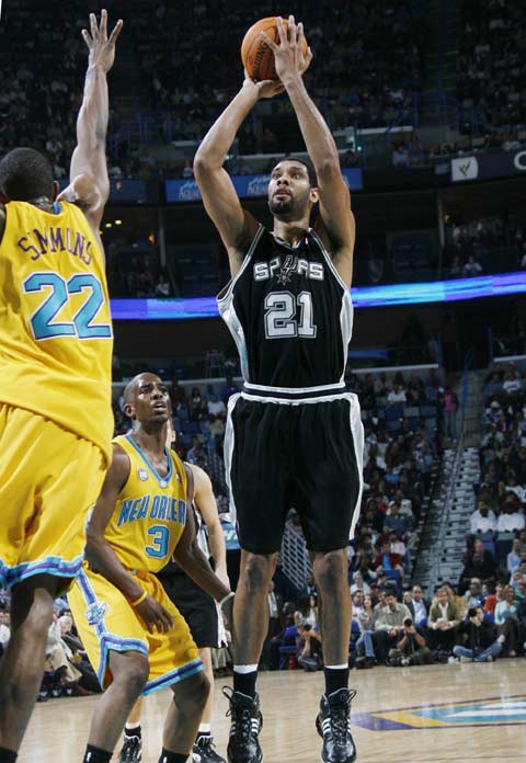 都体：英超三队想引进道格拉斯-路易斯，费内巴切也有意（都体：三家英超球队追逐道格拉斯-路易斯，费内巴切亦有意）